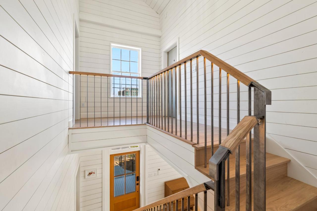 Boutique Room Steps From Downtown Mall Rose Jean - Room 4 Charlottesville Dış mekan fotoğraf